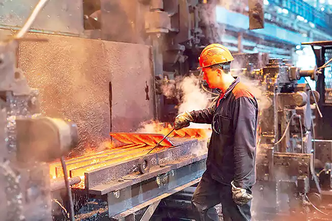 رصد ۱۰ساله سند فولادی