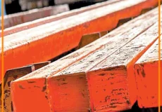 عقبگرد قیمت فولاد در پی افت تقاضا